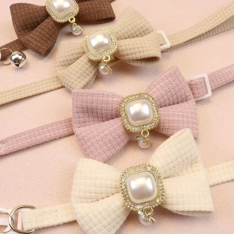 2024 New 20-35cm Adjustable Waffle Cat Collar Vintage Pearl Pendant Pet Collar Cute Bow Bell Small Dog Collar